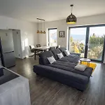 Lejlighed Ag *